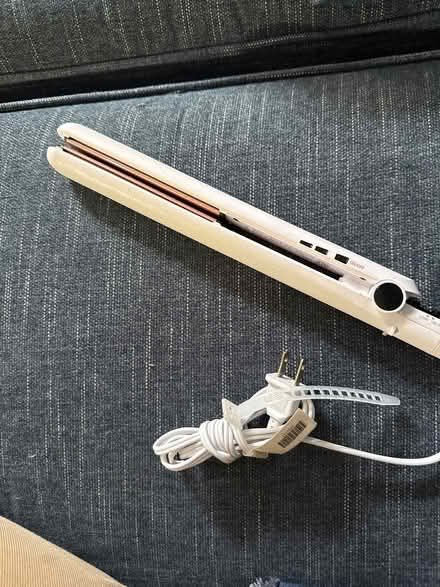 Photo of free Contain flat iron (Upper Westside) #1