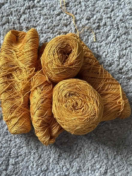 Photo of free Gold/yellow ochre 2 ply yarn (Sanderstead CR2) #1