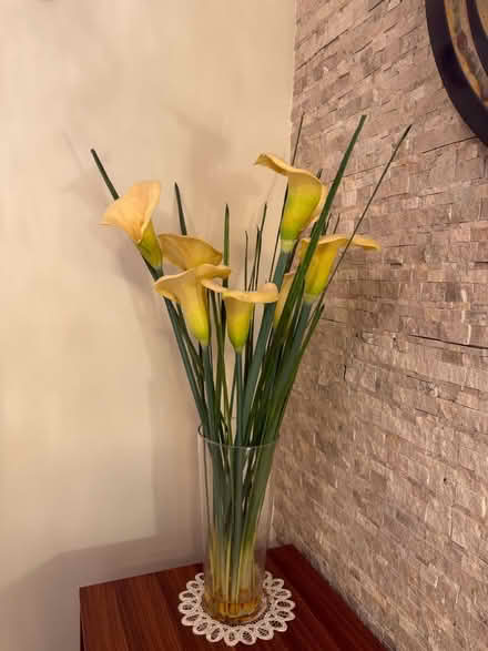 Photo of free Flower arrangement (fake) (Leisure World 20906) #1