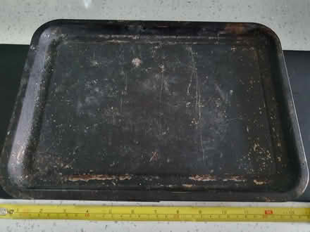 Photo of free Pyrex dish, baking trays (Greatham GU33) #3