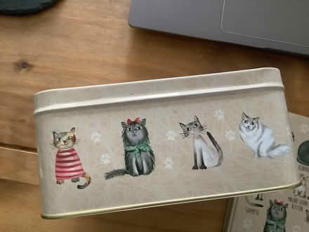 Photo of free Small square metal tin (Leighton Buzzard LU7) #3