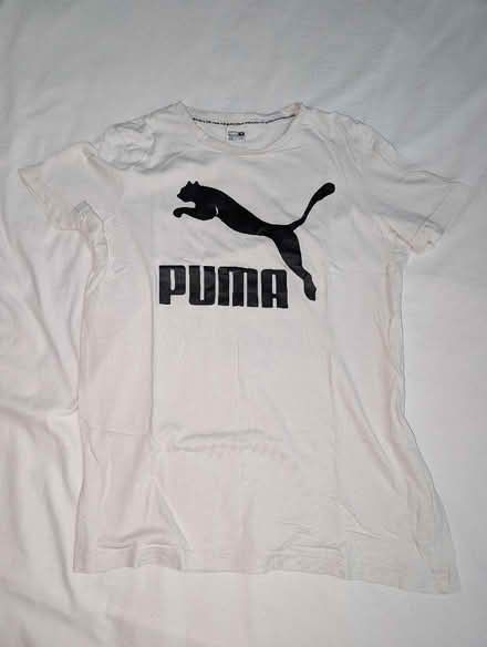 Photo of free White puma t shirt (Millwall E14) #1