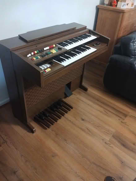 Photo of free Yamaha Organ (CV2 off Wyken Croft) #1
