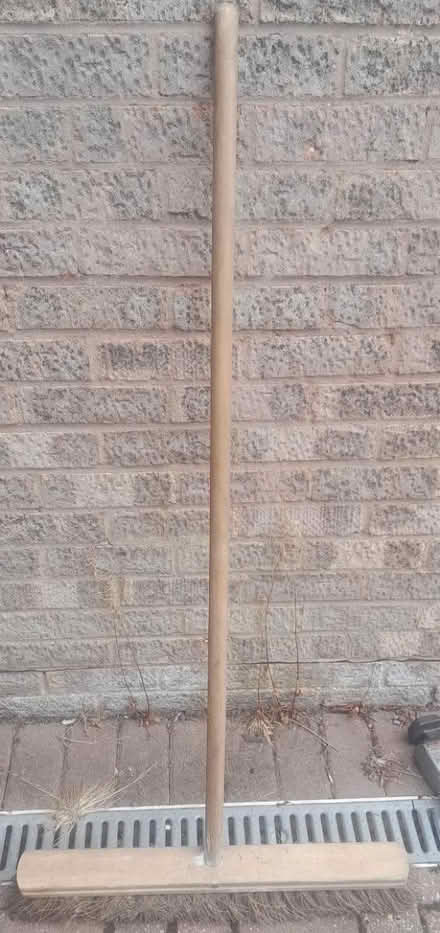 Photo of free Bristle Broom (Burgess hill RH15) #1