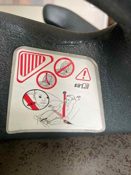 Photo of free Britax booster seat 15 to 36 kg (Brooke NR15) #3