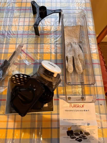 Photo of free Many Kitchen Items (Weymouth Landing) #2