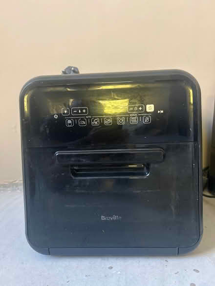 Photo of free Breville air fryer oven. (Norton LD8) #1