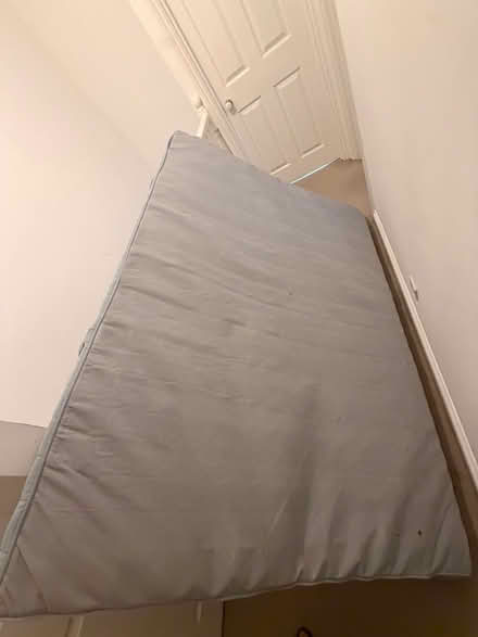 Photo of free Double mattress (Rotherhithe SE16) #3
