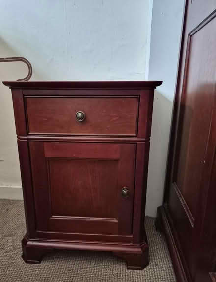 Photo of free Wardrobe + 2 side cabinets (London N17) #2