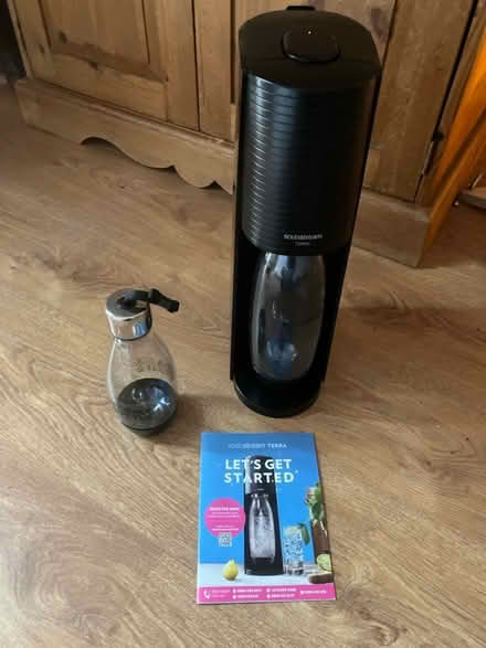 Photo of free Sparkling water maker (EN5 5NY) #1