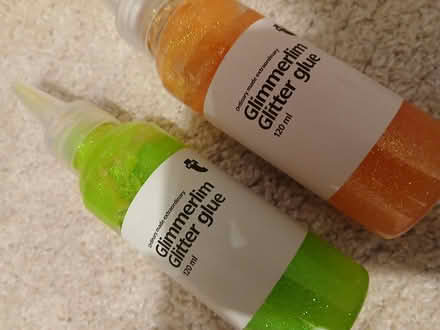Photo of free Glitter glues (Parkhead EH11) #1