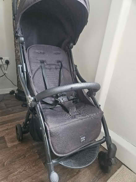 Photo of free Stroller/buggy (Knotty Ash L14) #2