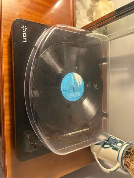 Photo of free Record player (Cricklewood NW2) #1