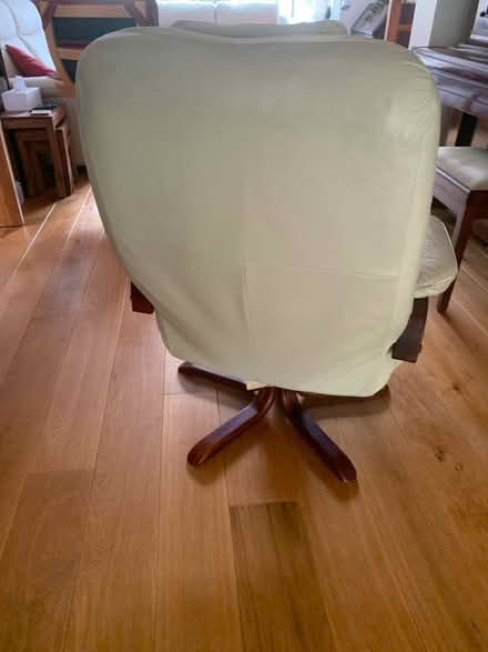 Photo of free Soft Leather Revolving Chair (Abbots Langley (WD5)) #4