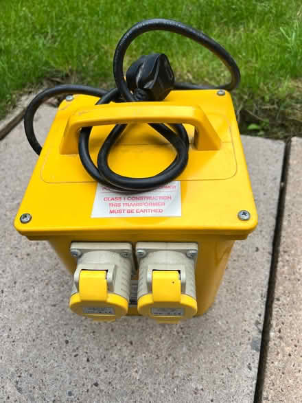 Photo of free 110v transformer for tools (Willenhall CV3) #1