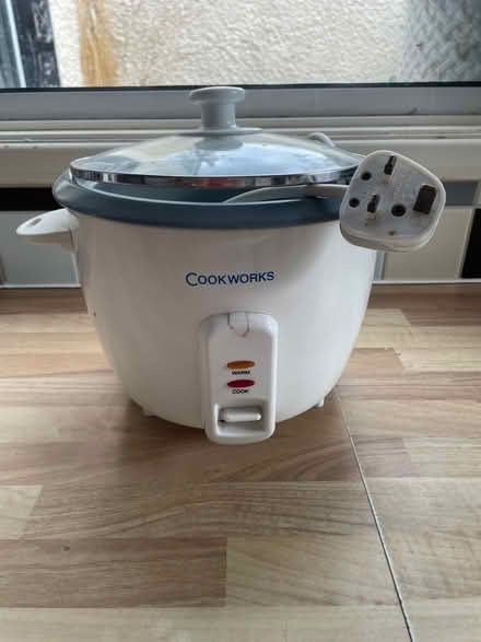 Photo of free Rice cooker (Mitcham CR4) #2