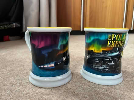 Photo of free B13 - Polar express mugs (kings heath B13) #1