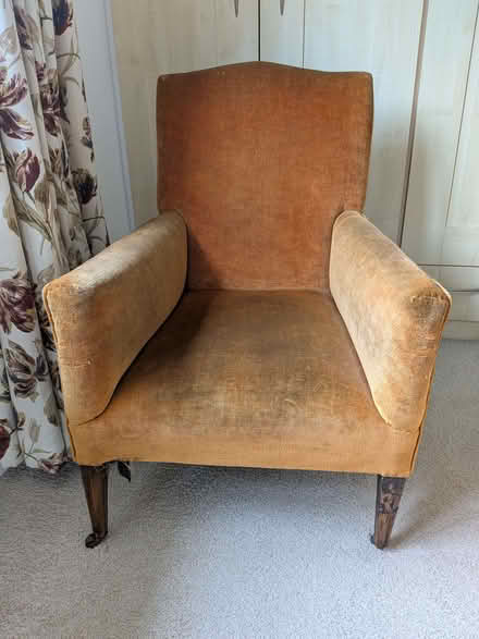 Photo of free Gold velvet old chair (Church End MK45) #1