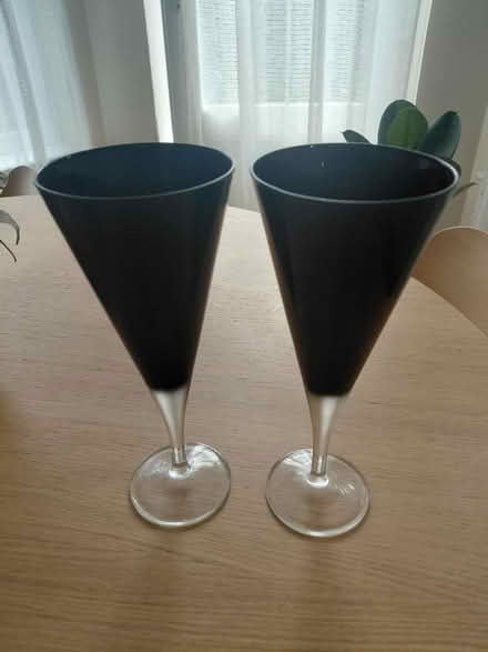 Photo of free Pair of wine glasses (South Croydon CR2) #1