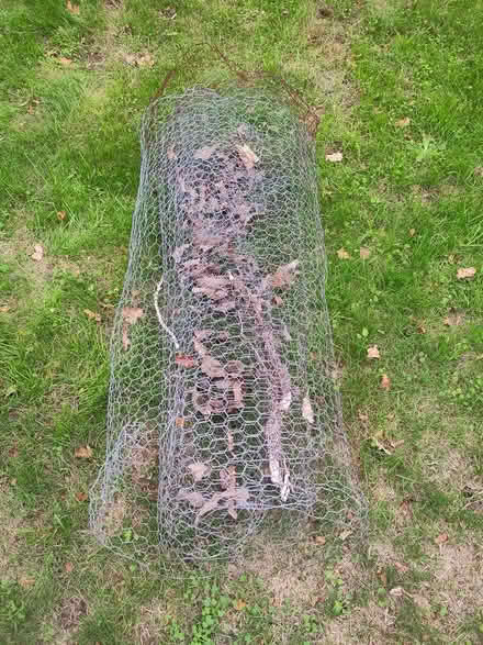 Photo of free Bits & bobs of fencing (Storrington RH20) #3