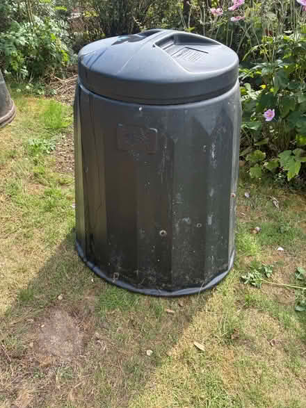 Photo of free Compost bin (2nd) (Berkhamsted) #1