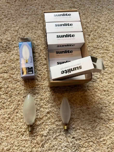 Photo of free Candelabra Light Bulbs (Norbeck and Layhill Roads) #1