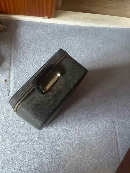 Photo of free Vintage manual ribbon typewriter (Foxton CB22) #1