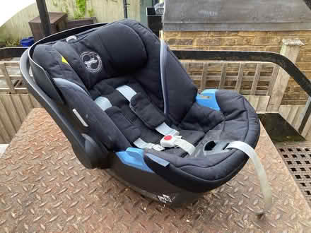 Photo of free Cybex baby car seat (East Dulwich) #1