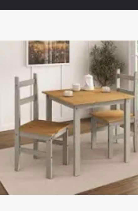 Photo of Dining table. (Rodwell DT4) #1