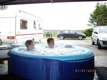 Photo of free Hot Tub - for spares or repair. (Old Rayne AB52) #4
