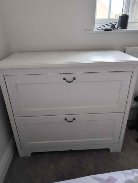 Photo of free Small chest of drawers (Gainsborough) #1
