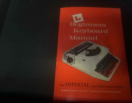 Photo of free Vintage manual ribbon typewriter (Foxton CB22) #2