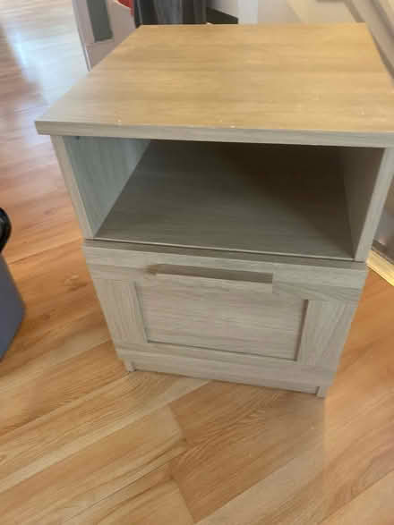Photo of free Bed side table (N7) #1