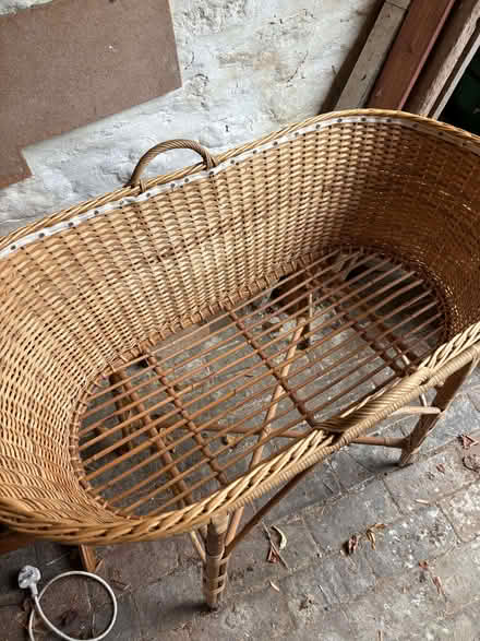Photo of free Wicker bassinet on stand (Wootton OX20) #2