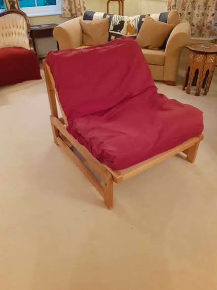 Photo of free Futon (Askett HP27) #1