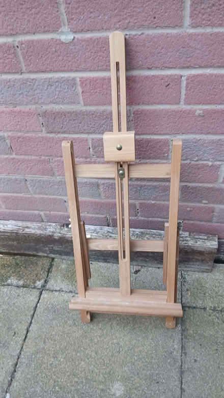 Photo of free Small Wooden Easel (Guidepost NE62) #1