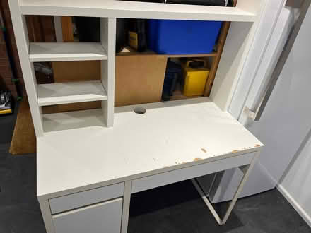 Photo of free White Desk (Longworth OX13) #2