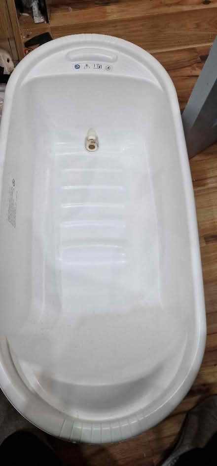 Photo of free Large baby bath (Brandhall B68) #1
