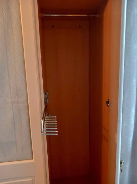 Photo of free 3 door wardrobe (Chapelford, Great Sankey) #3
