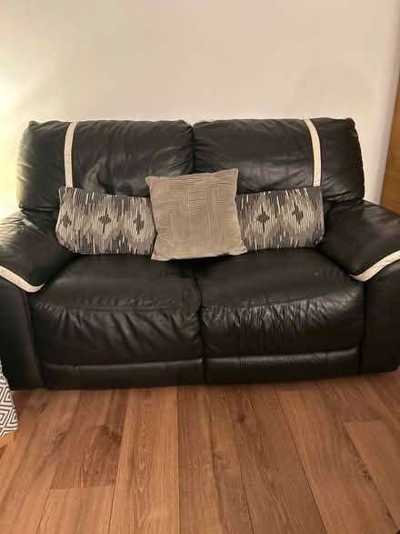 Photo of free Black/cream leather sofas and chair (Haxey DN9) #1