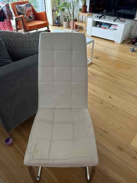 Photo of free 4 white chairs (Surrey Quays SE8) #1