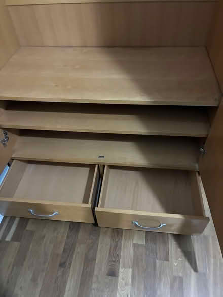 Photo of free Wardrobe (Streatham SW16) #4