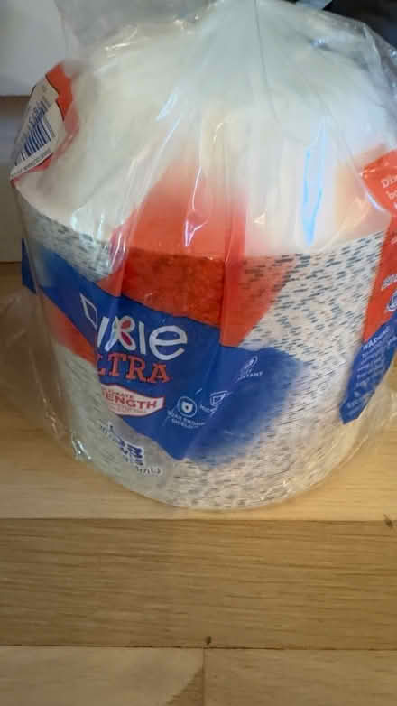 Photo of free Solo cups/plastic ware etc (burlington) #2