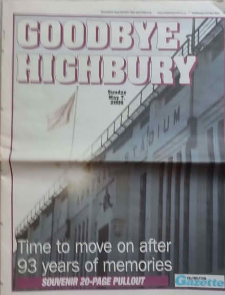 Photo of free Souvenir edition newspapers (Tufnell Park N7) #3