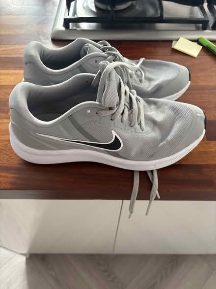 Photo of free Nike trainers (Leigh on sea SS9) #2