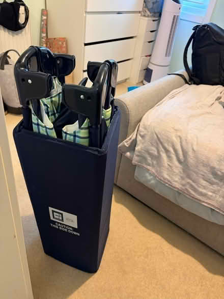 Photo of free Travel cot (Barnet, en5) #1