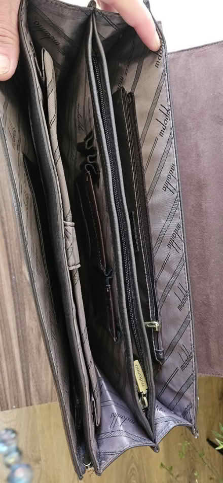 Photo of free Leather briefcase (Cm1 6gz) #3