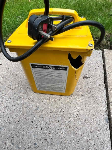 Photo of free 110v transformer for tools (Willenhall CV3) #3