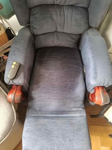 Photo of free Willowbrook massage electric chair (Nether field road N12) #1