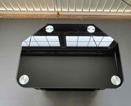 Photo of free TV Glass Corner Unit (Berkeley GL13) #2